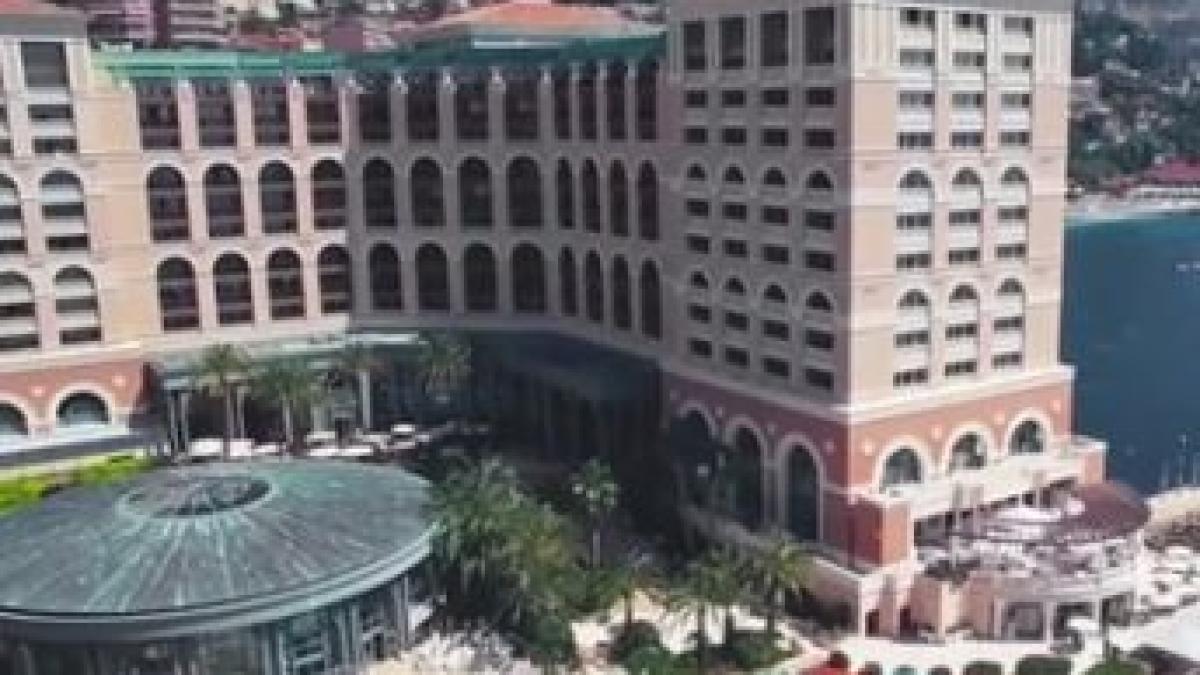 monte carlo vacanta care o tradeaza pe elena udrea