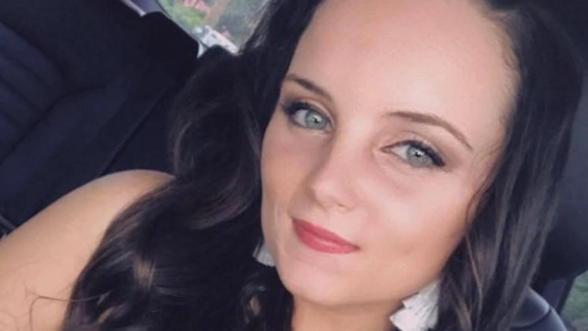 tanara de 19 ani mutilata pe viata in urma unui sarut