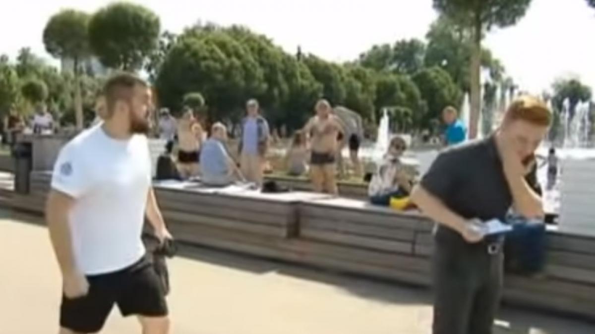 un reporter s a sinucis aruncandu se de la etaj devenise cunoscut dupa ce a fost lovit in direct