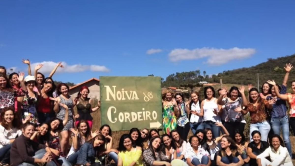 cum arata viata in orasul in care locuiesc numai femei video