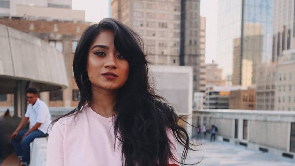 cosmarul unei tinere care si a inchiriat apartamentul unui strain l am dat afara iar el a cerut sa