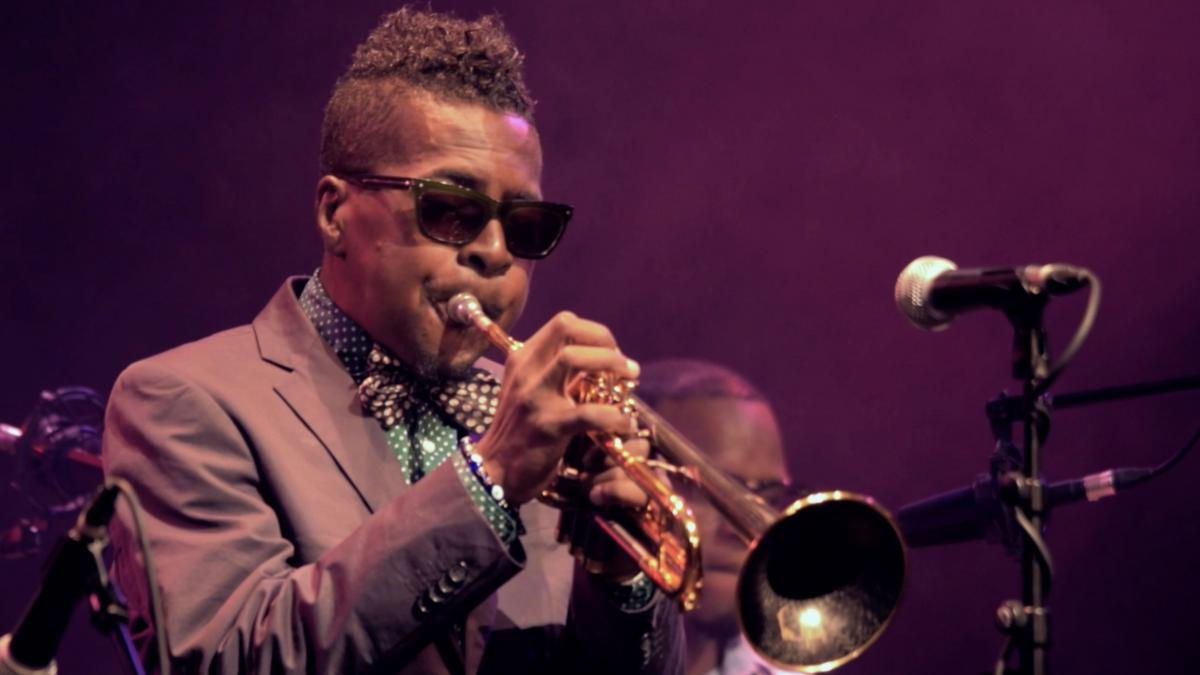 doliu in muzica a murit trompetistul american roy hargrove