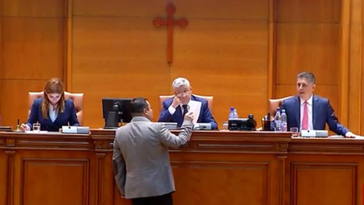 deruta totala in capul parlamentarilor sefia consiliului ue ii baga in ceata video