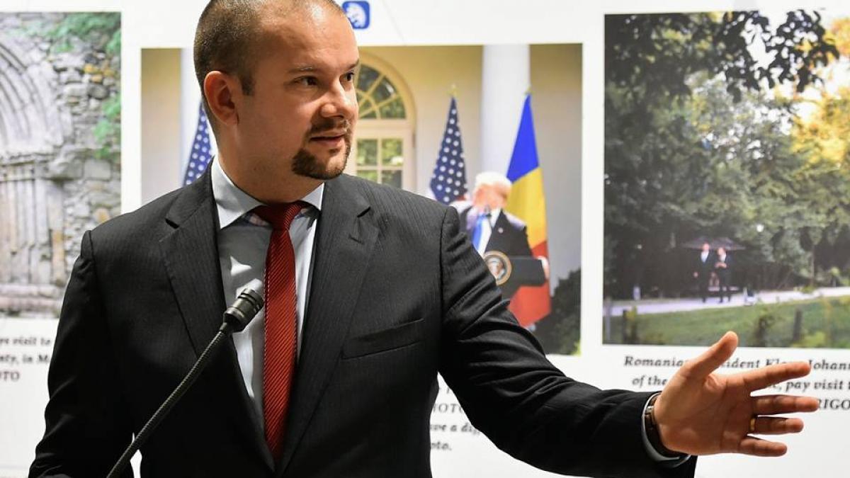 directorul agerpres si a dat demisia alex giboi urma sa fie schimbat oricum din functie