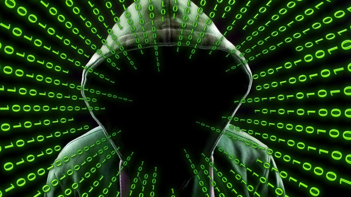 hackerul roman guccifer predat autoritatilor americane ce secrete ar detine hackerul roman guccifer predat autoritatilor americane ce secrete ar detine