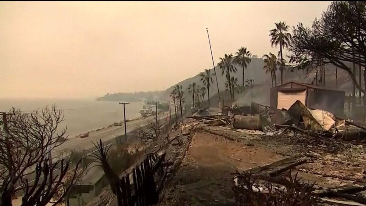 imagini apocaliptice cu incendiile devastoare din california video