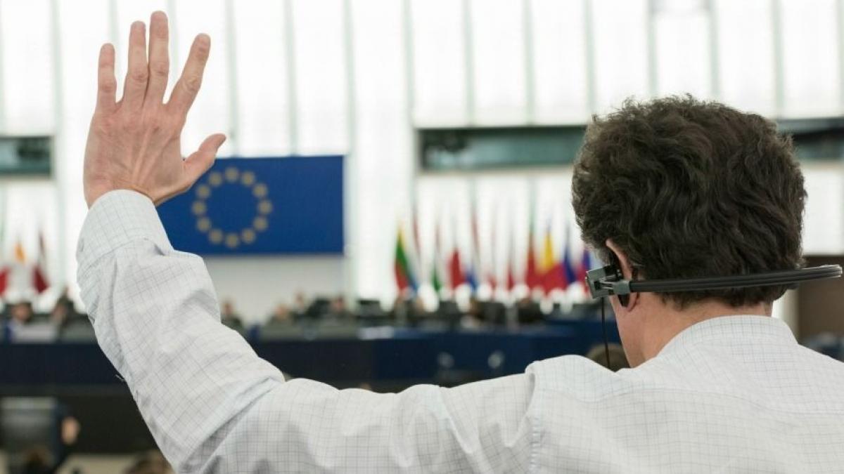 cum au votat europarlamentarii romani rezolutia din parlamentul european privind romania