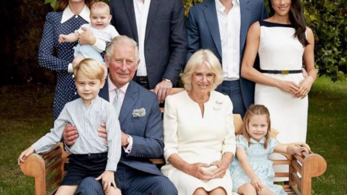 printul charles aniverseaza implinirea a 70 de ani la buckingham palace