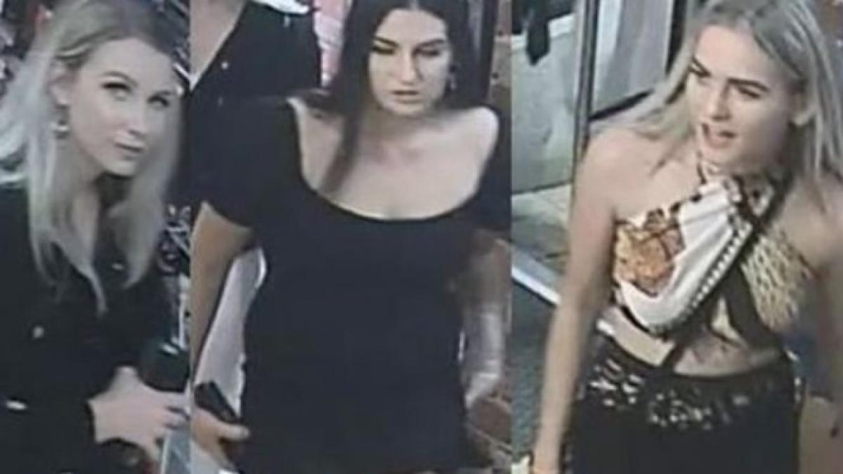 aceste trei tinere au furat vibratoare dintr un magazin erotic