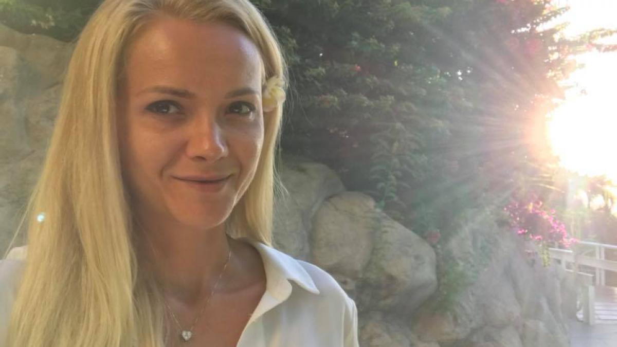 ce posta oana fiica afaceristului din arad care s a sinucis pe pagina sa de facebook in urma cu o