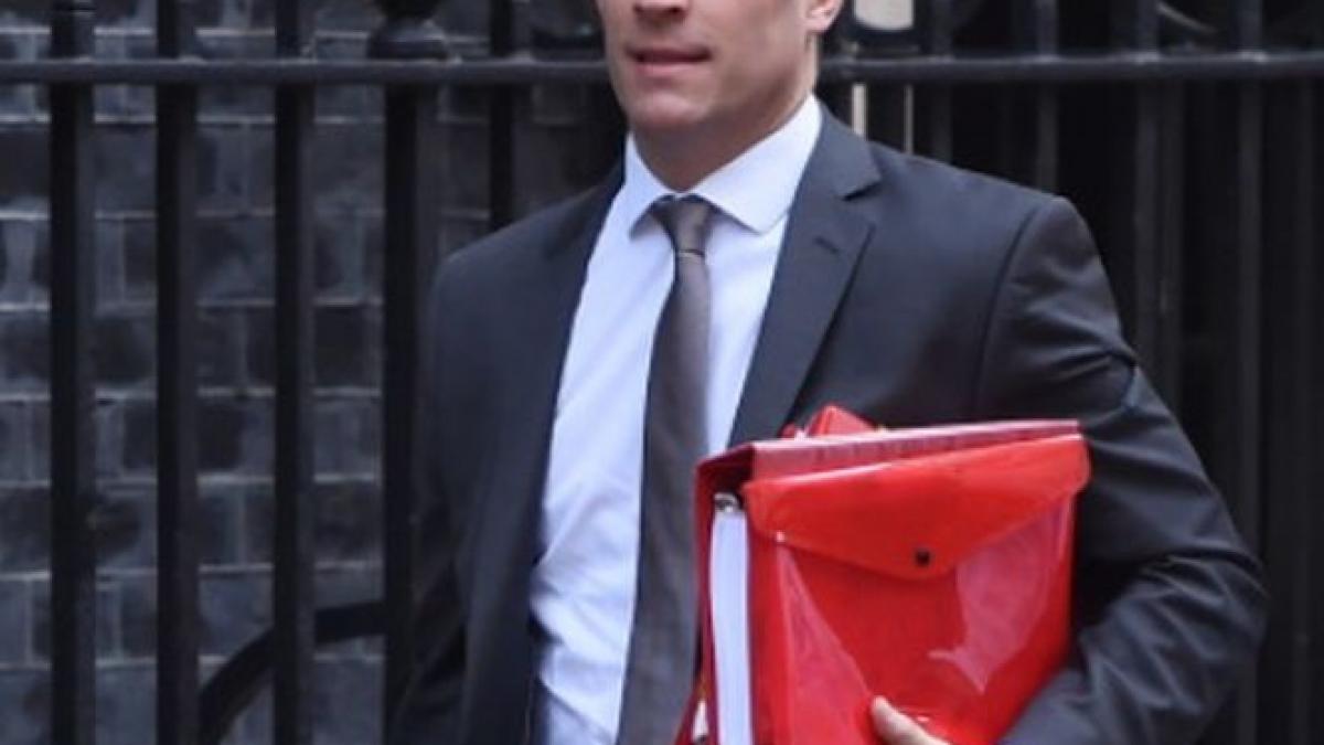 ministrul britanic pentru brexit a demisionat in semn de protest fata de acordul anuntat de theresa