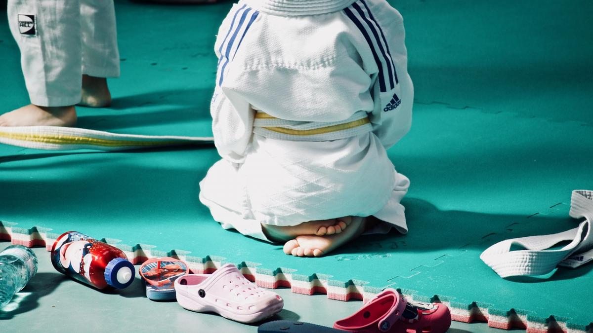 gazeta sporturilor marturia unei tinere judoka m au batut in cap mi au rupt piciorul m au umilit m