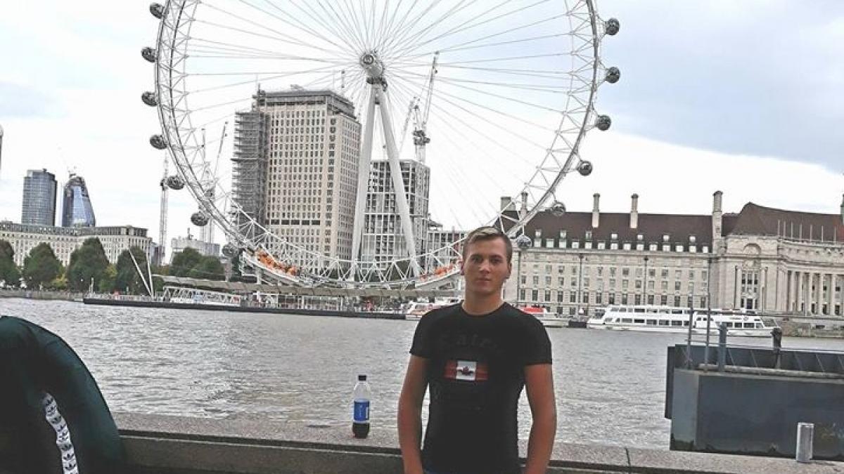 gestul emotionant pe care l au facut prietenii tanarului din botosani dupa ce au aflat ca a murit