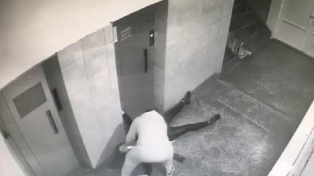 ce spune prietena la care tanara agresata in fata liftului trebuia sa ajunga