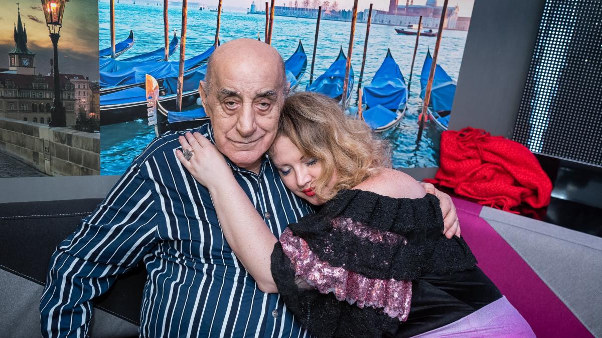 oana lis anunt naucitor despre starea de sanatate a lui viorel lis din pacate acum doua zile