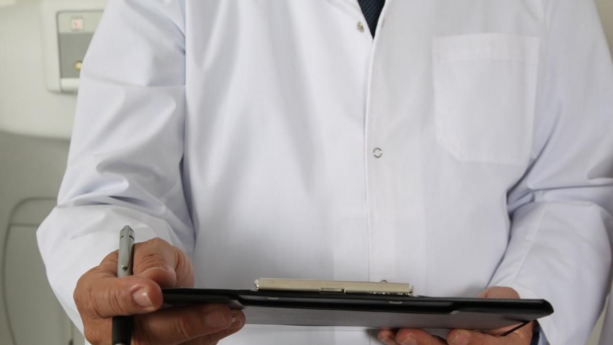 scandalos un spital de urgenta din romania nu mai are bani pentru medicamente dupa ce salariile au