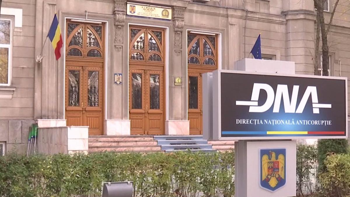 lovituri pentru anticoruptie de la aliatii externi cum se prabusesc in strainatate dosarele vip