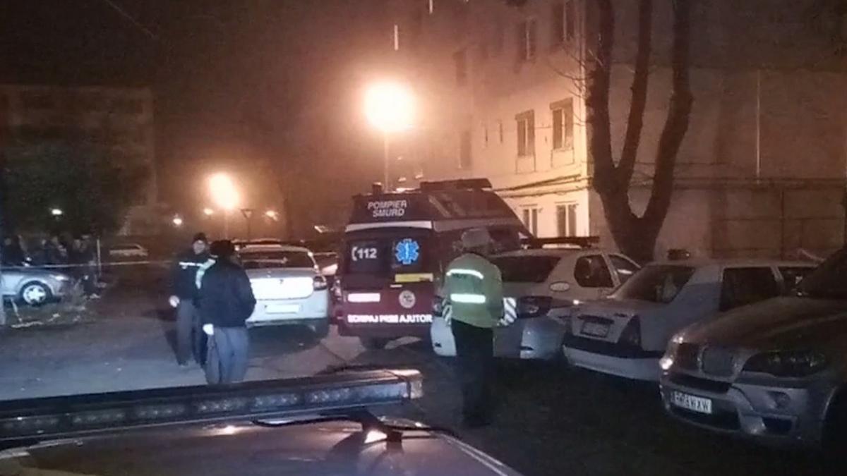 primele imagini de la locul dublei crime din buftea un barbat si a omorat iubita si soacra