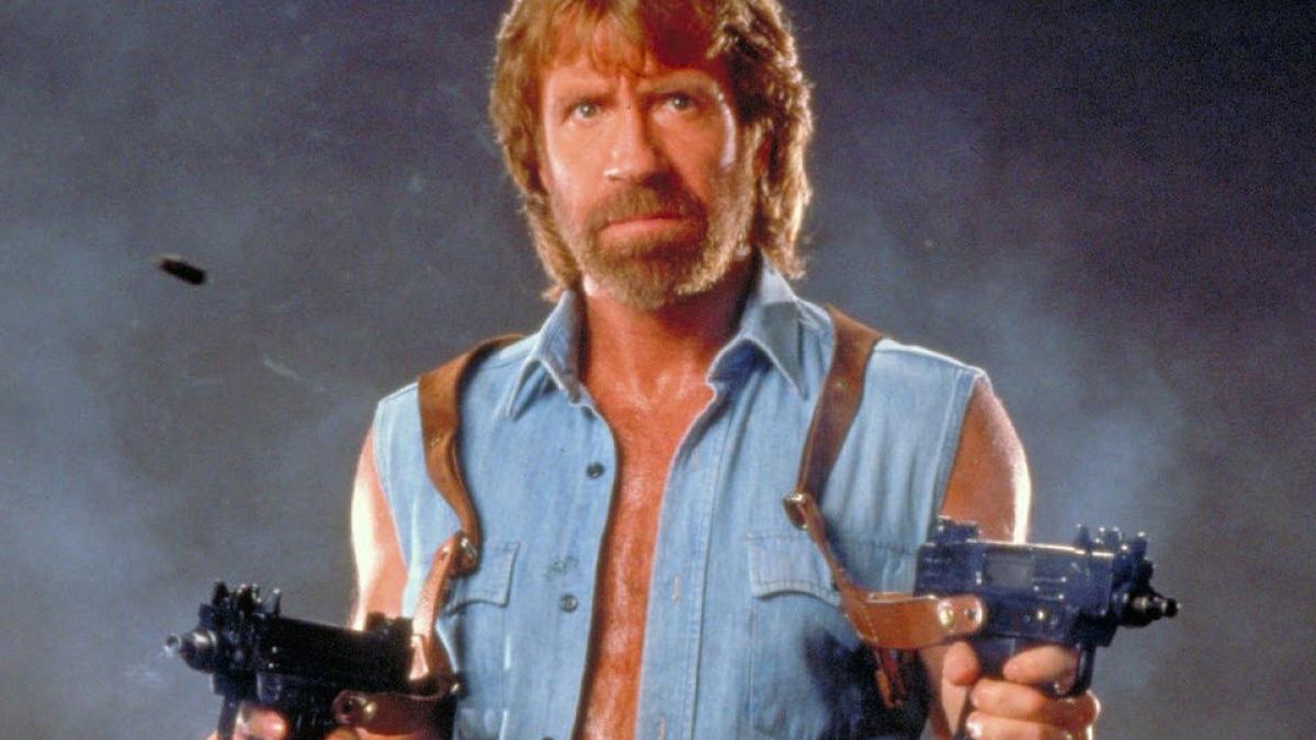 cele mai bune bancuri cu chuck norris de ce sunt hoti in romania pentru ca chuck norris