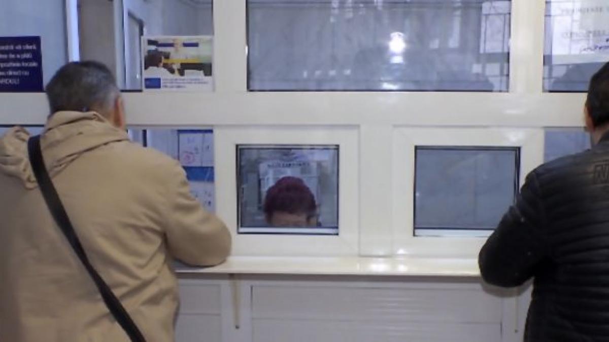 fiscul vrea sa cumpere peste 5 000 de calculatoare vor costa cate o mie de euro bucata de unde vor