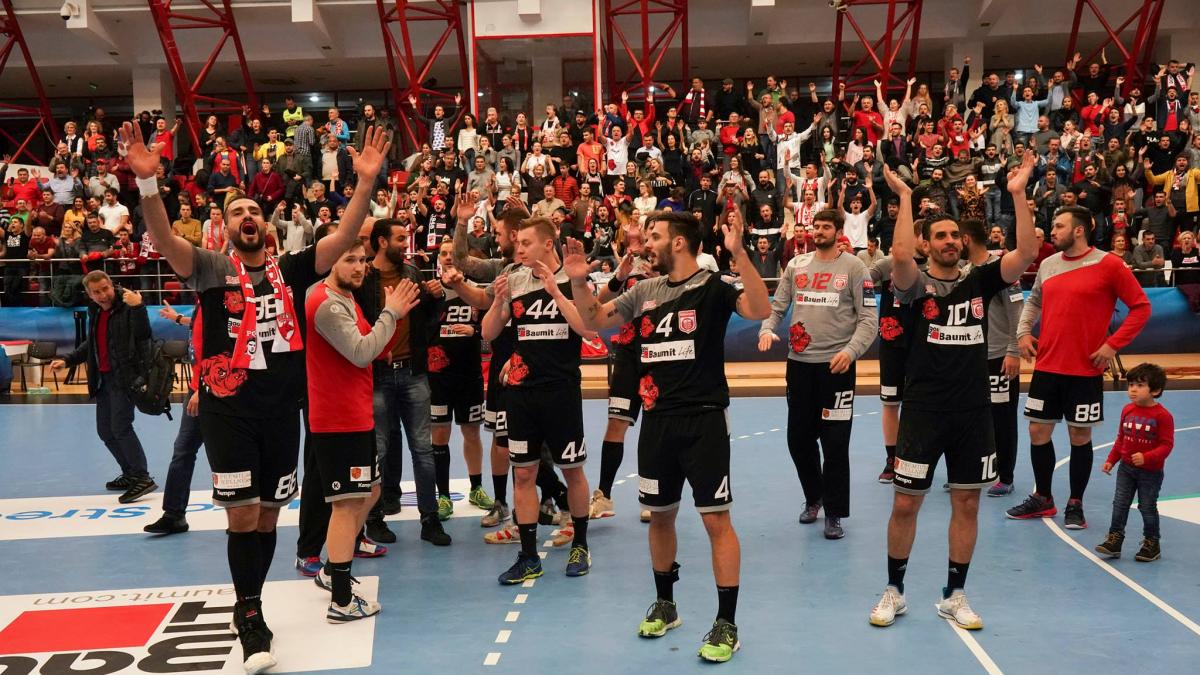 calificare istorica pentru dinamo in play off ul ligii campionilor la handbal masculin