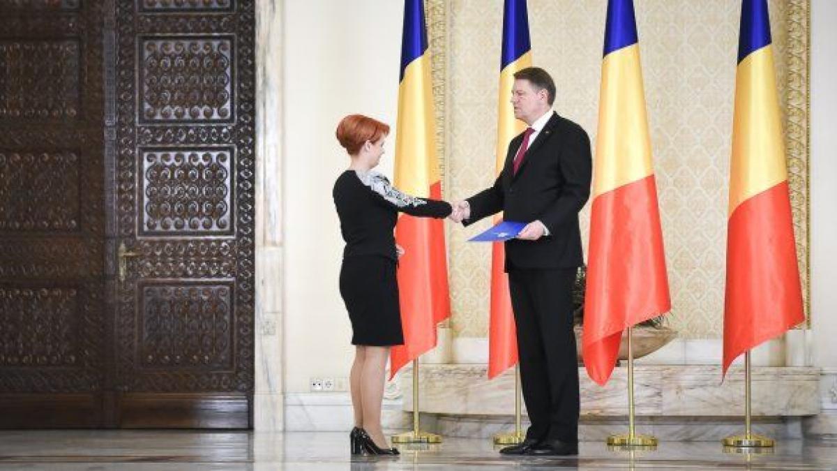 iohannis decizie importanta legata de cea de a doua remaniere a guvernului dancila