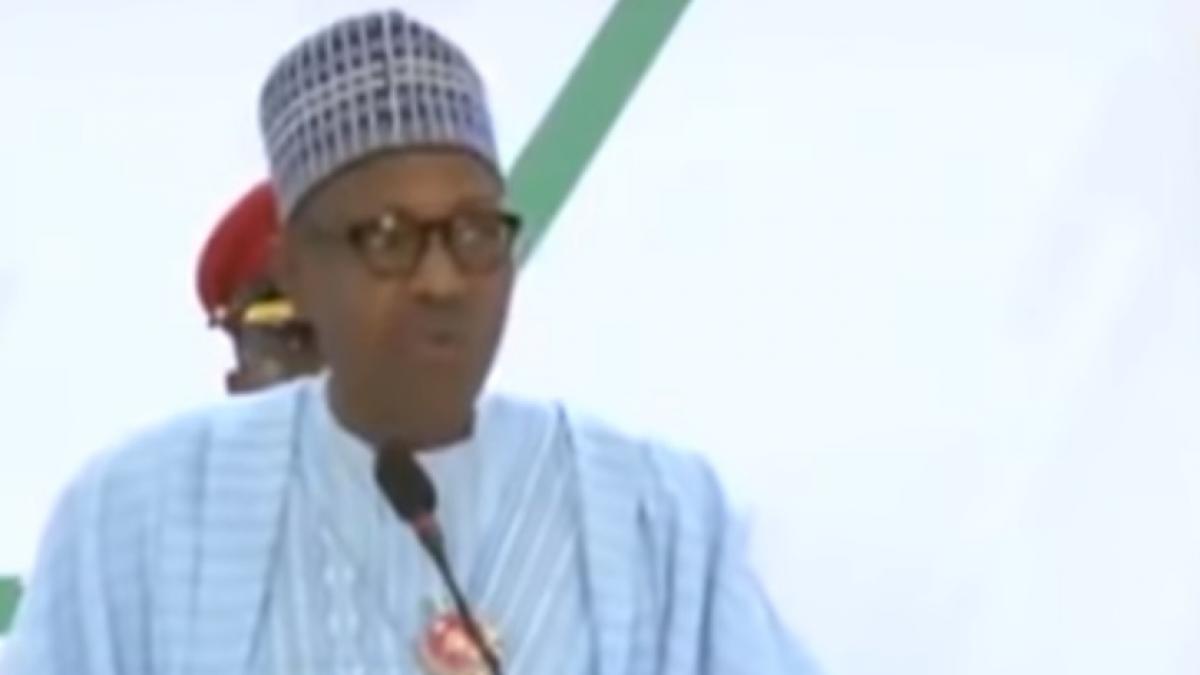 Președinte obligat să nege că a fost înlocuit de o clonă: „Sunt eu, cel real, vă asigur”