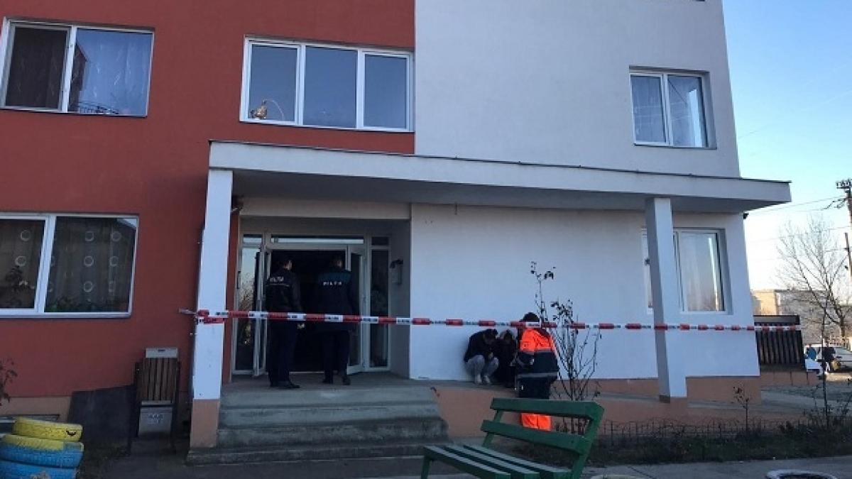 alerta in caras severin un politist si iubita lui gasiti morti in casa