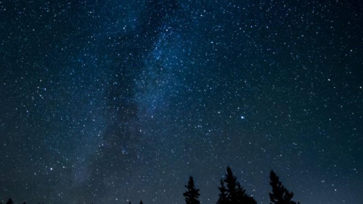 un fenomen cosmic uimitor va avea loc in curand va fi vizibil cu ochiul liber