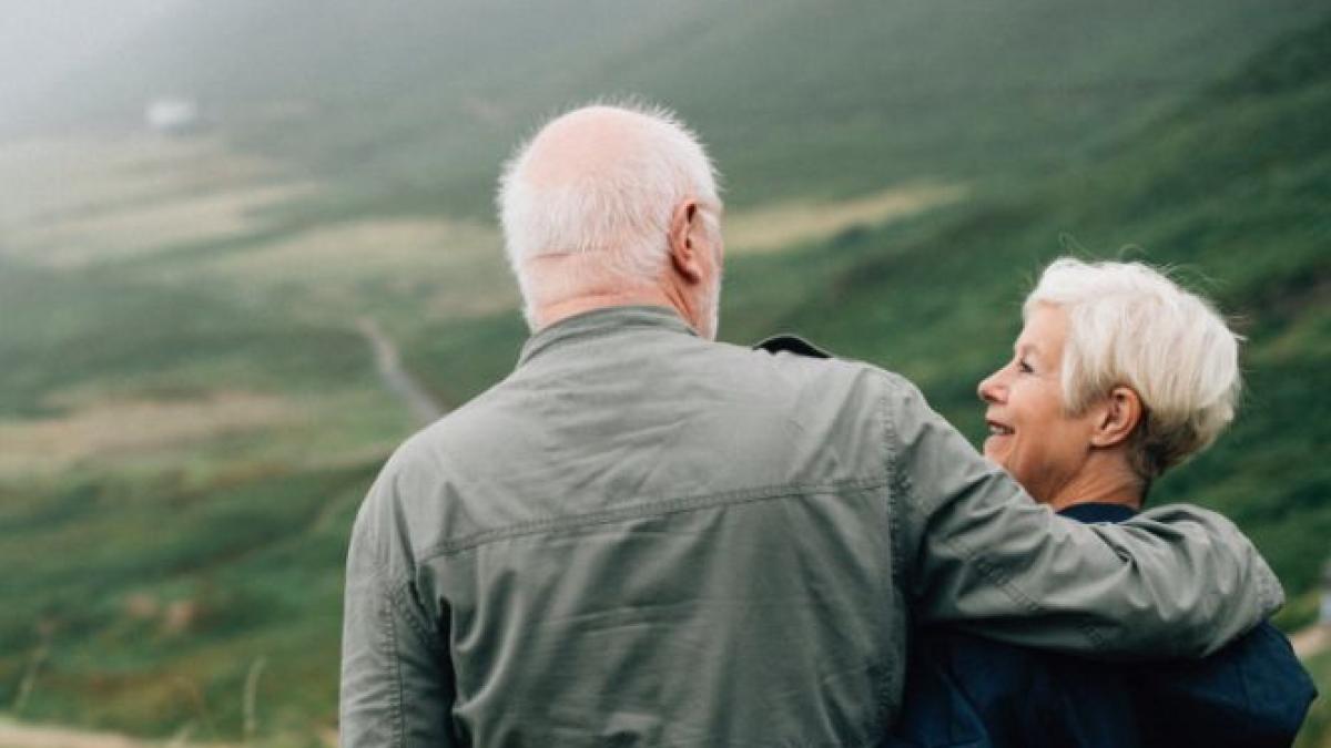 comuna din romania cu cei mai longevivi localnici oamenii ajung frecvent la 100 de ani