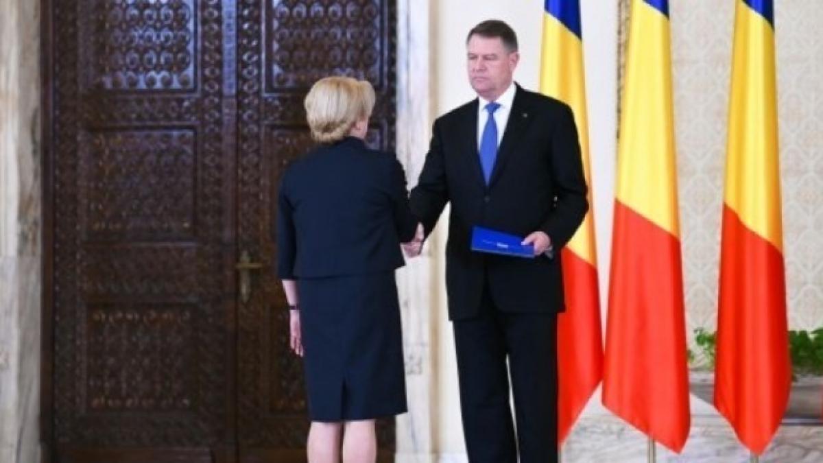 dancila si iohannis fata in fata la sedinta csat