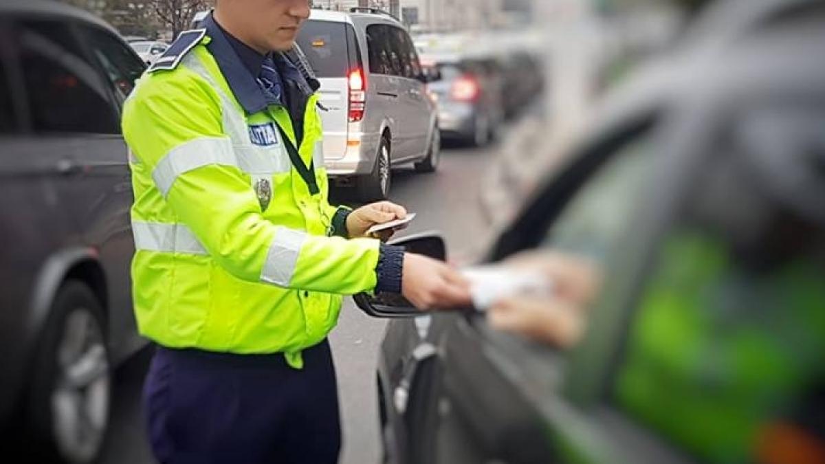 un politist din timis a ajuns la spital dupa ce a fost agresat in timpul unei interventii