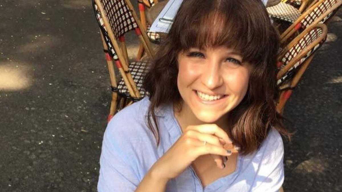 cosmarul prin care a trecut un tanar dupa ce s a despartit de iubita sa este incredibil ce a putut