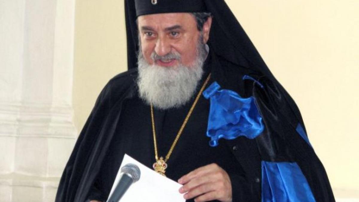 mitropolitul ardealului cadou inedit pentru politicieni