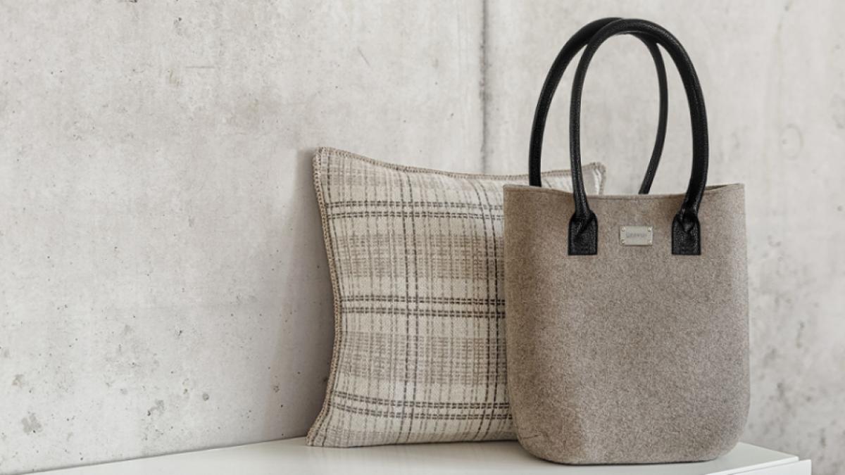 tot ce trebuie sa stii despre colectia de genti dama de la giesswein p