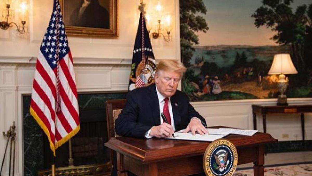 demisie controversata la casa alba presedintele donald trump a facut anuntul va parasi