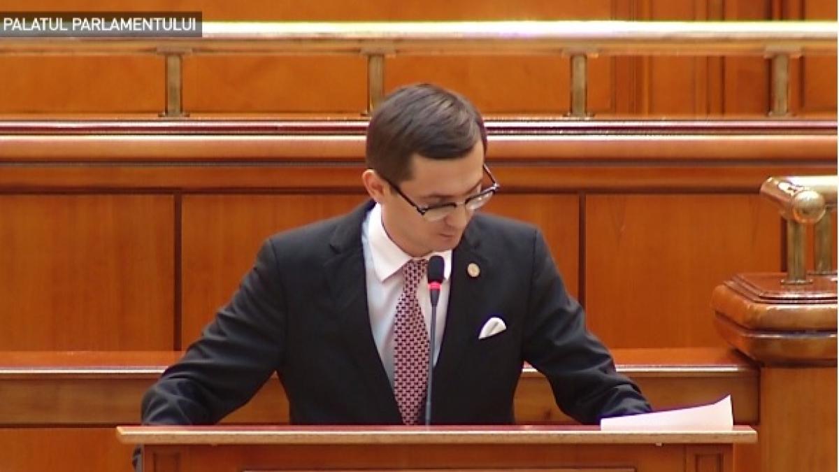 motiunea de cenzura pentru demiterea guvernului citita luni in parlament