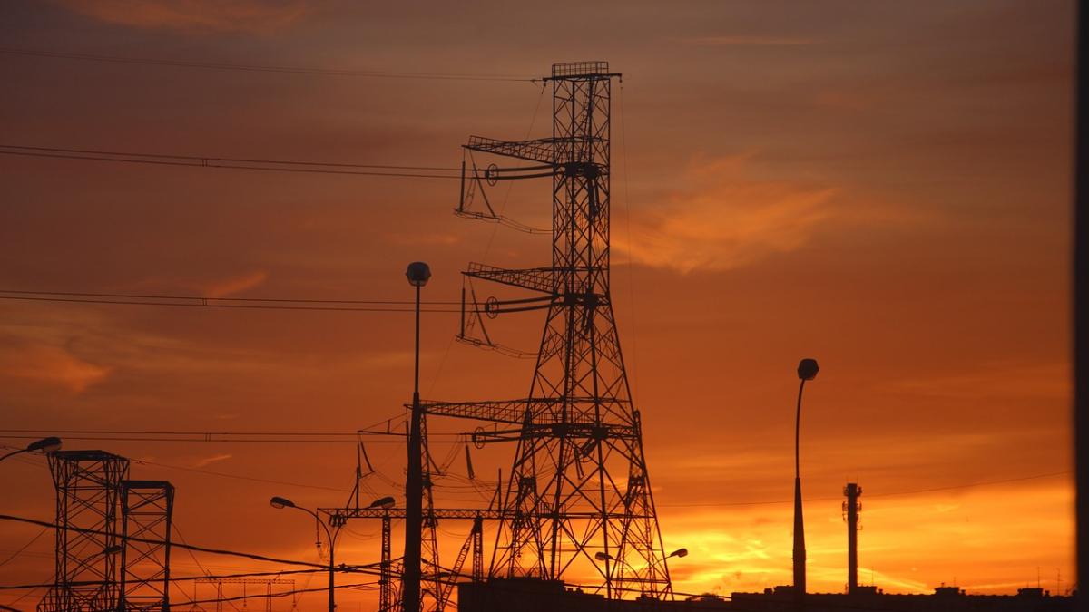 se asteapta scumpiri in lant energia electrica va fi mai scumpa cu 40 anul viitor