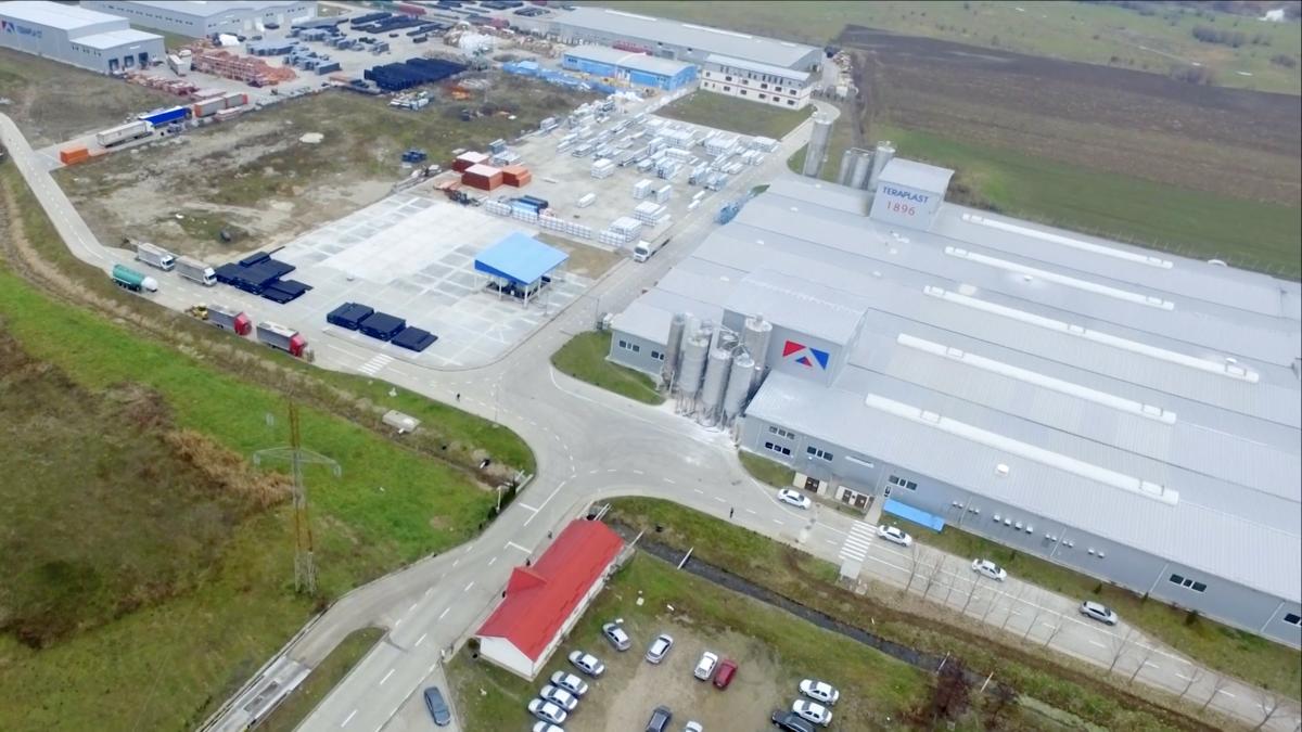 teraplast de la local la internat ional i n doar 10 ani