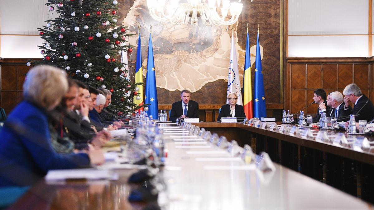 klaus iohannis a plecat de la sedinta de guvern dialog tensionat cu premierul dancila video