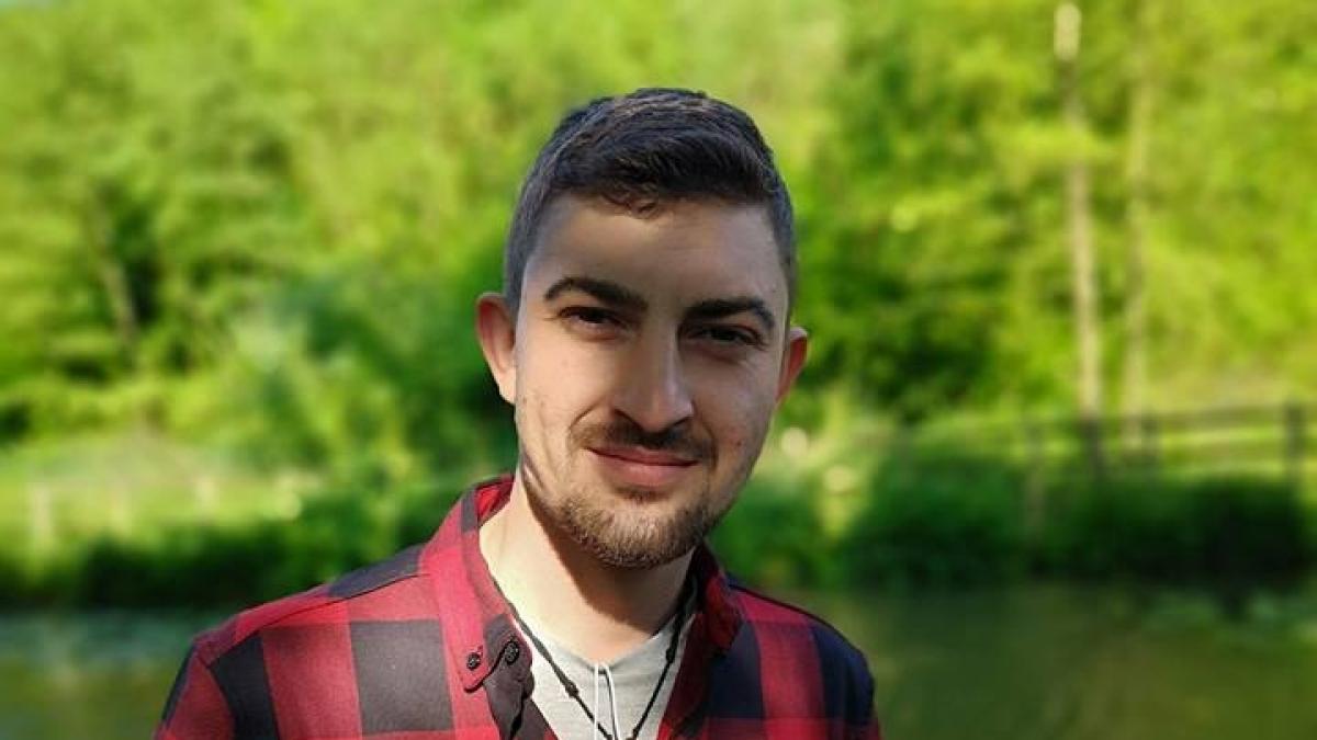 el este tanarul de 27 de ani gasit mort intr o toaleta publica din londra a fost dat disparut de