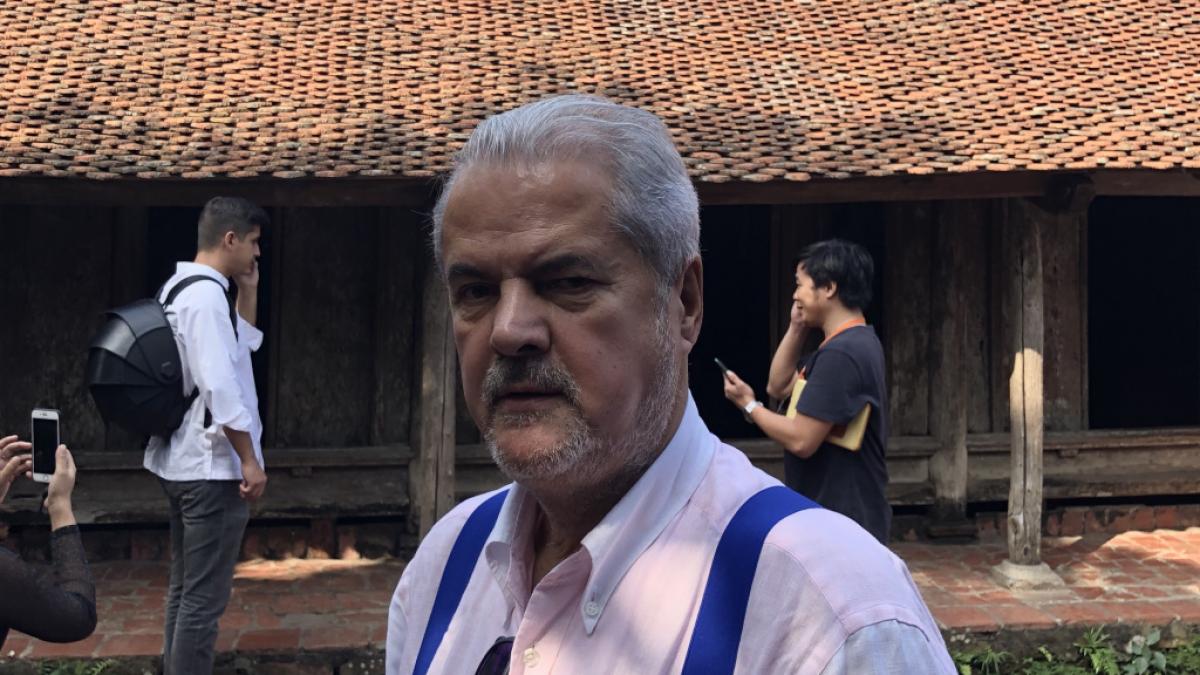 adrian nastase fotografii inedite unde petrece fostul premier craciunul foto