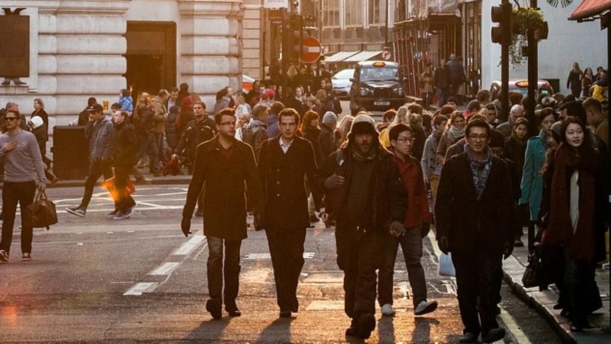 clasamentul mondial al generozitatii ce trage in jos romania