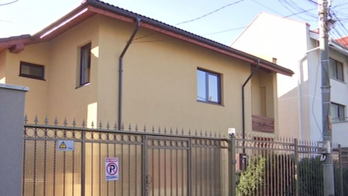 fenomene stranii in casa dublei sinucideri de la iasi