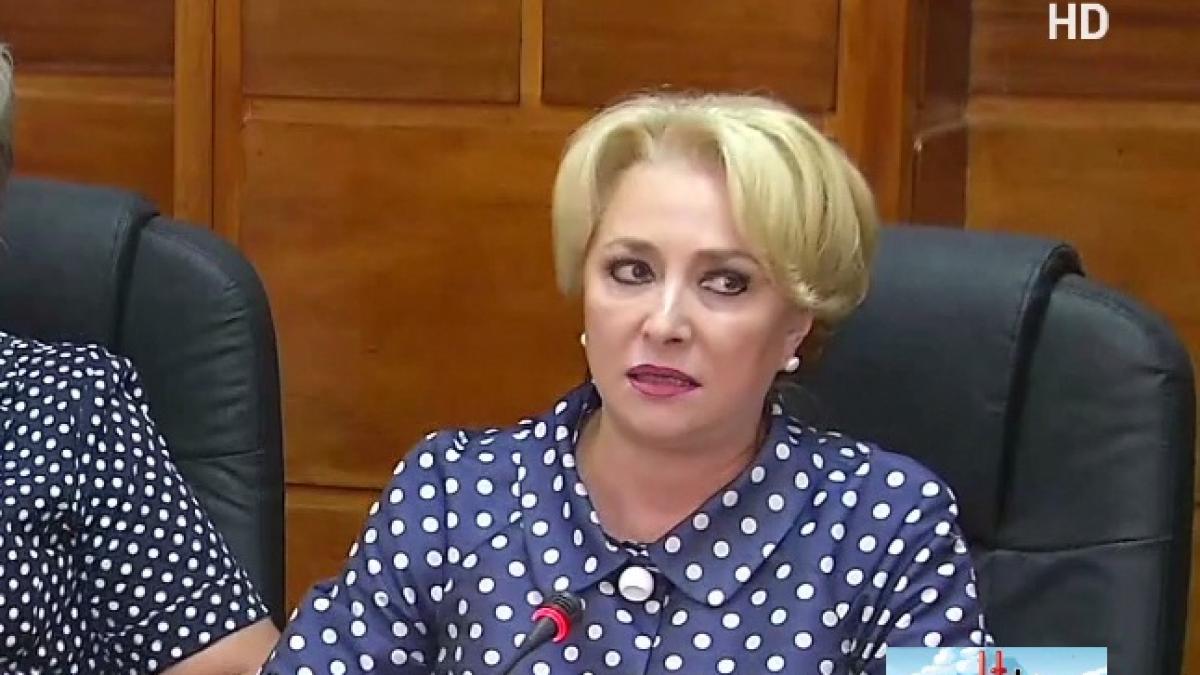 premiile politikix 2018 viorica dancila castiga trofeul viorica fii barbata