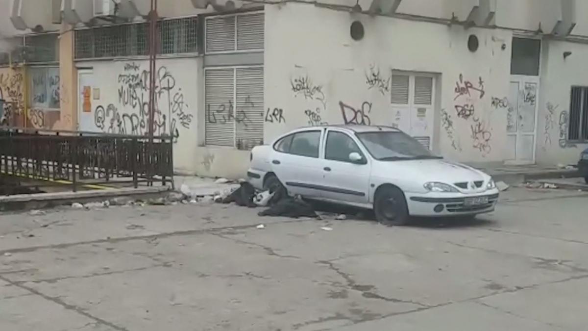 barbat gasit mort in spatele magazinului unirea