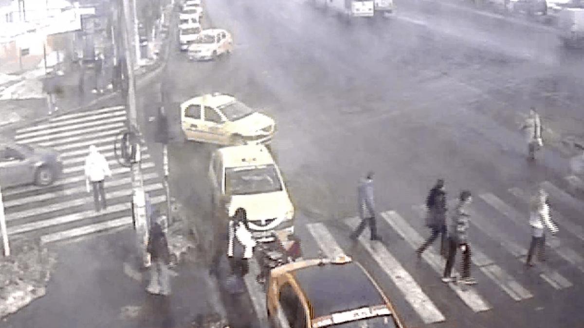 traversa o strada din bucuresti cand o femeie s a apropiat de ea a durat doar o secunda