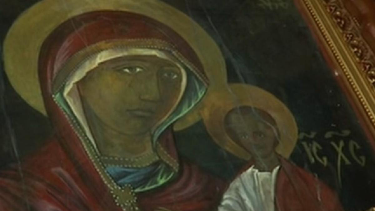 icoana care plange cu lacrimi de mir s au vindecat de cancer