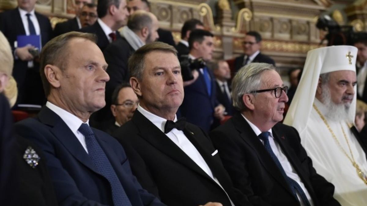 klaus iohannis moment jenant la plecarea de la ceremonia istorica imaginile nu s au vazut la tv