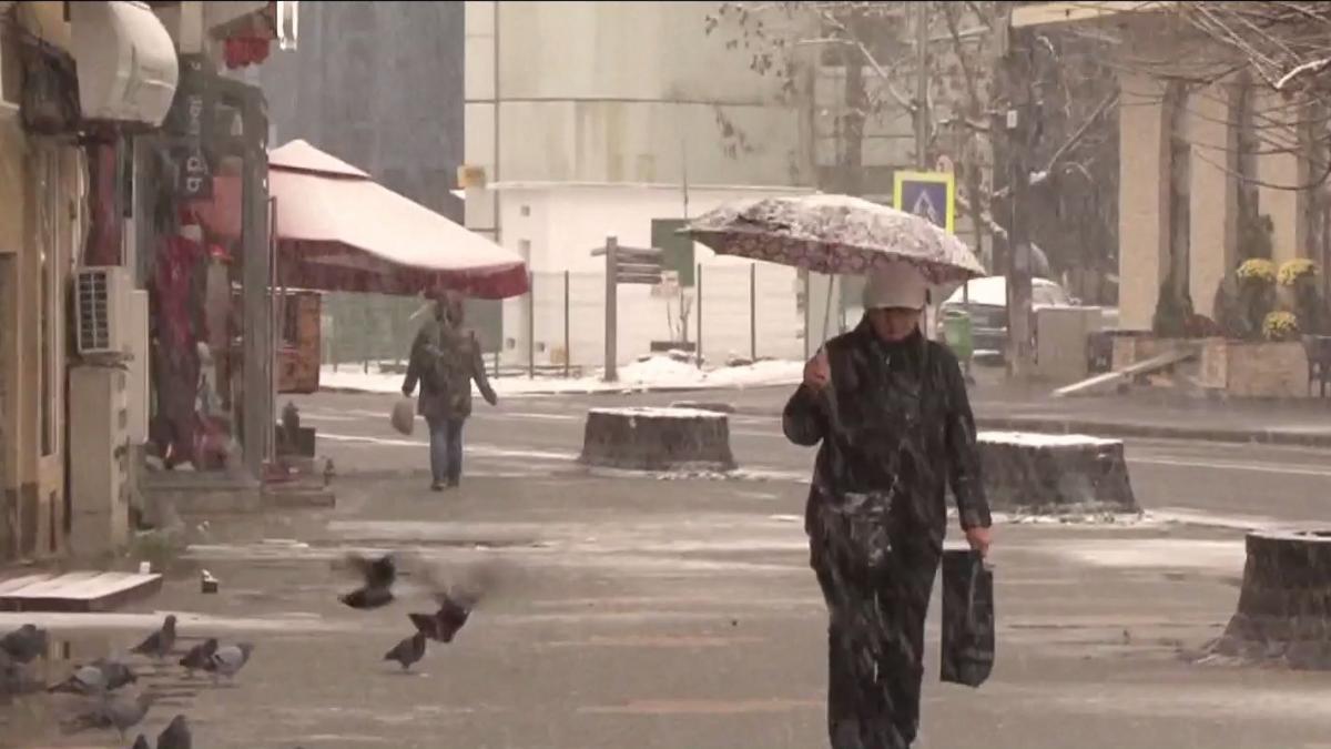 noi avertizari de vremea rea ninsori si viscol in cea mai mare partea a tarii